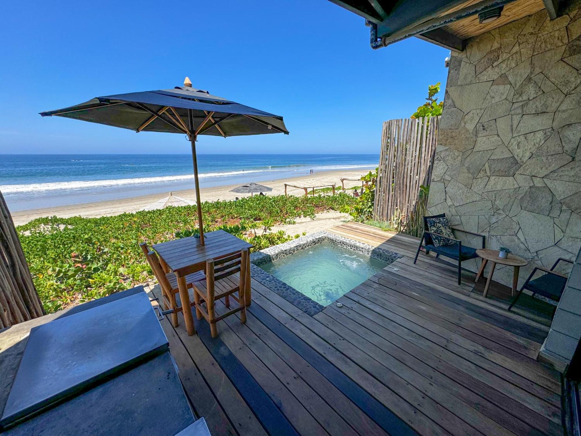 Diem Vichayito Beachfront Eco-Luxury Exterior foto