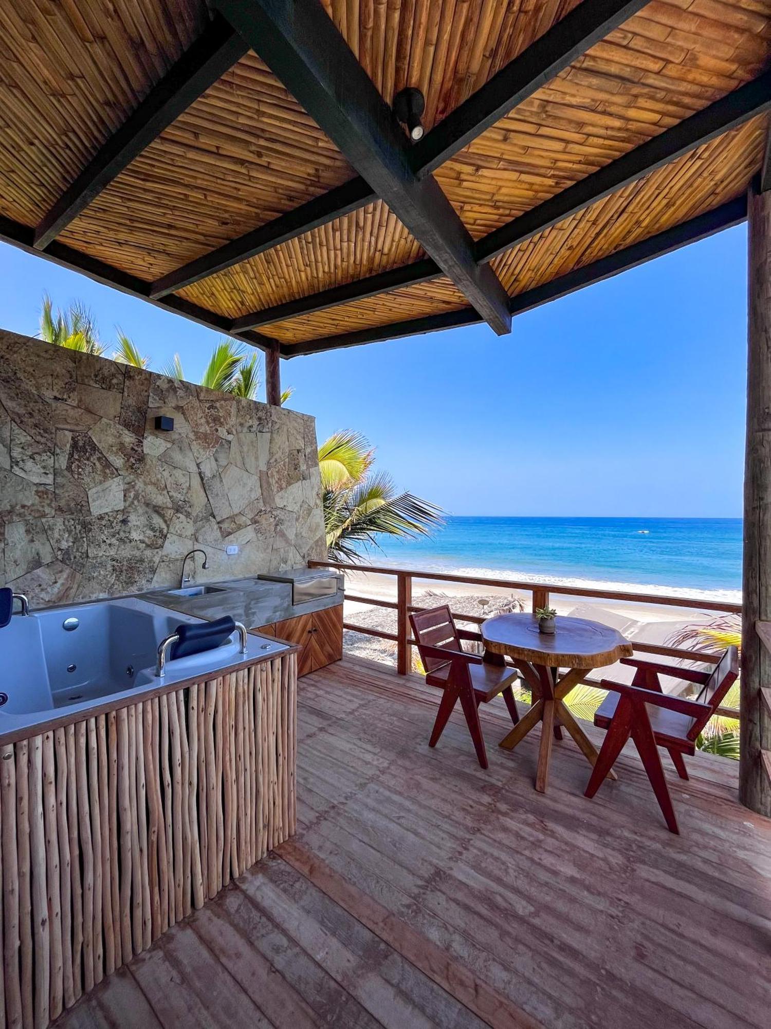 Diem Vichayito Beachfront Eco-Luxury Exterior foto